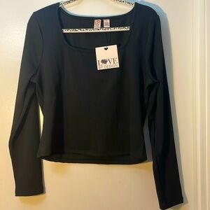 Love by Design Long Sleeve Top